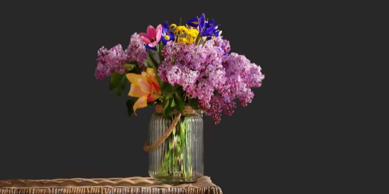 Ideas To Decorate With Artificial Flowers In Winters 